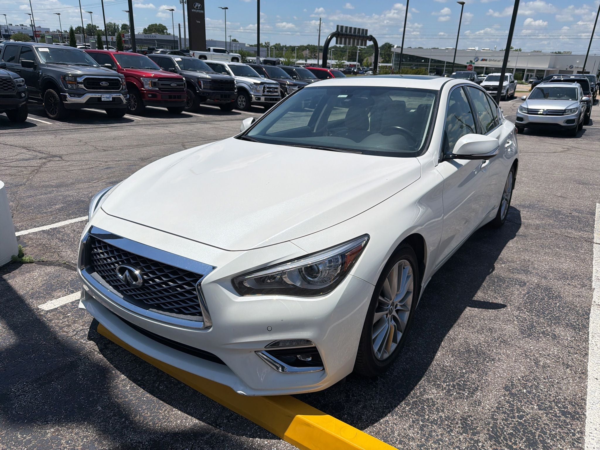 2022 INFINITI Q50 LUXE