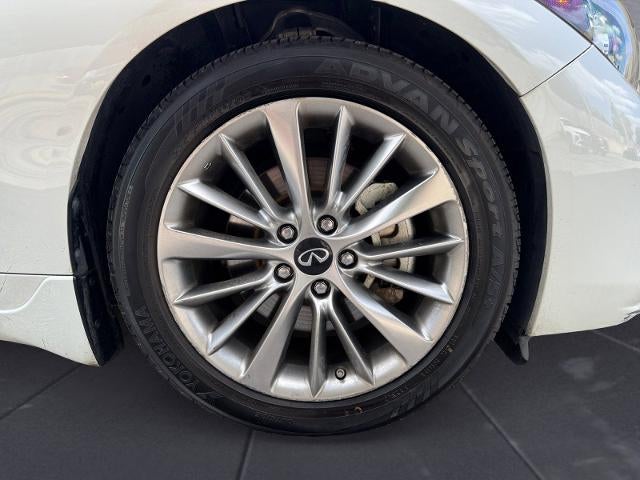 2022 INFINITI Q50 LUXE