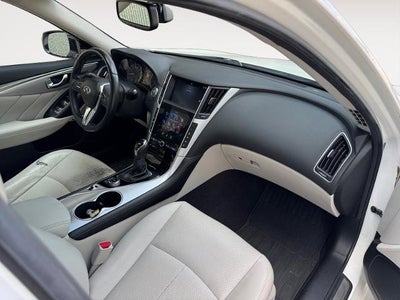 2022 INFINITI Q50 LUXE