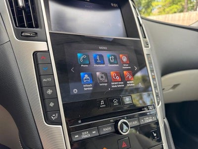 2022 INFINITI Q50 LUXE