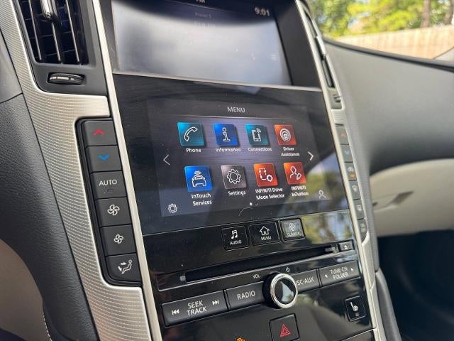 2022 INFINITI Q50 LUXE