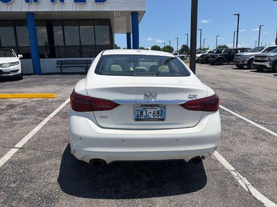 2022 INFINITI Q50 LUXE
