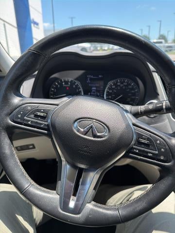 2022 INFINITI Q50 LUXE