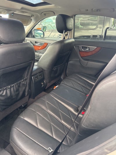2010 INFINITI FX35 Base