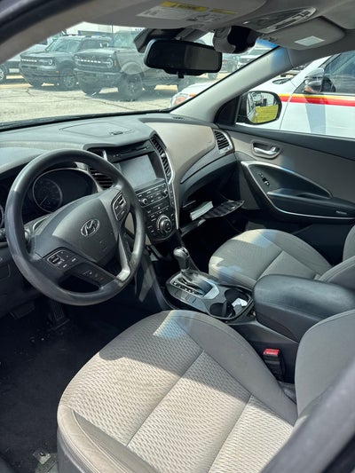 2018 Hyundai Santa Fe SE