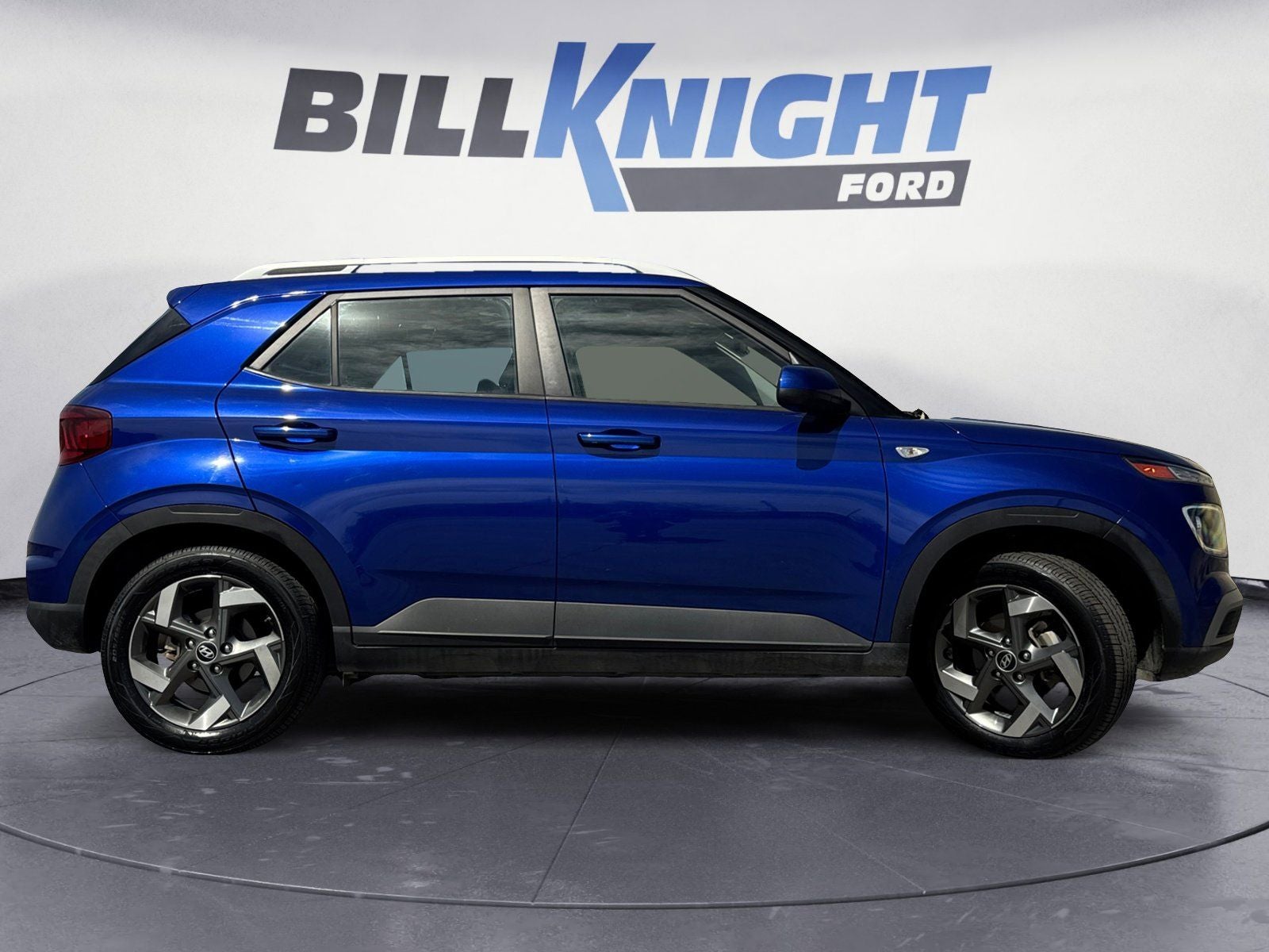 2022 Hyundai Venue SEL