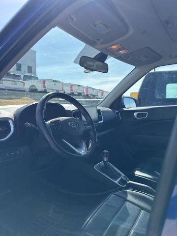 2022 Hyundai Venue SEL