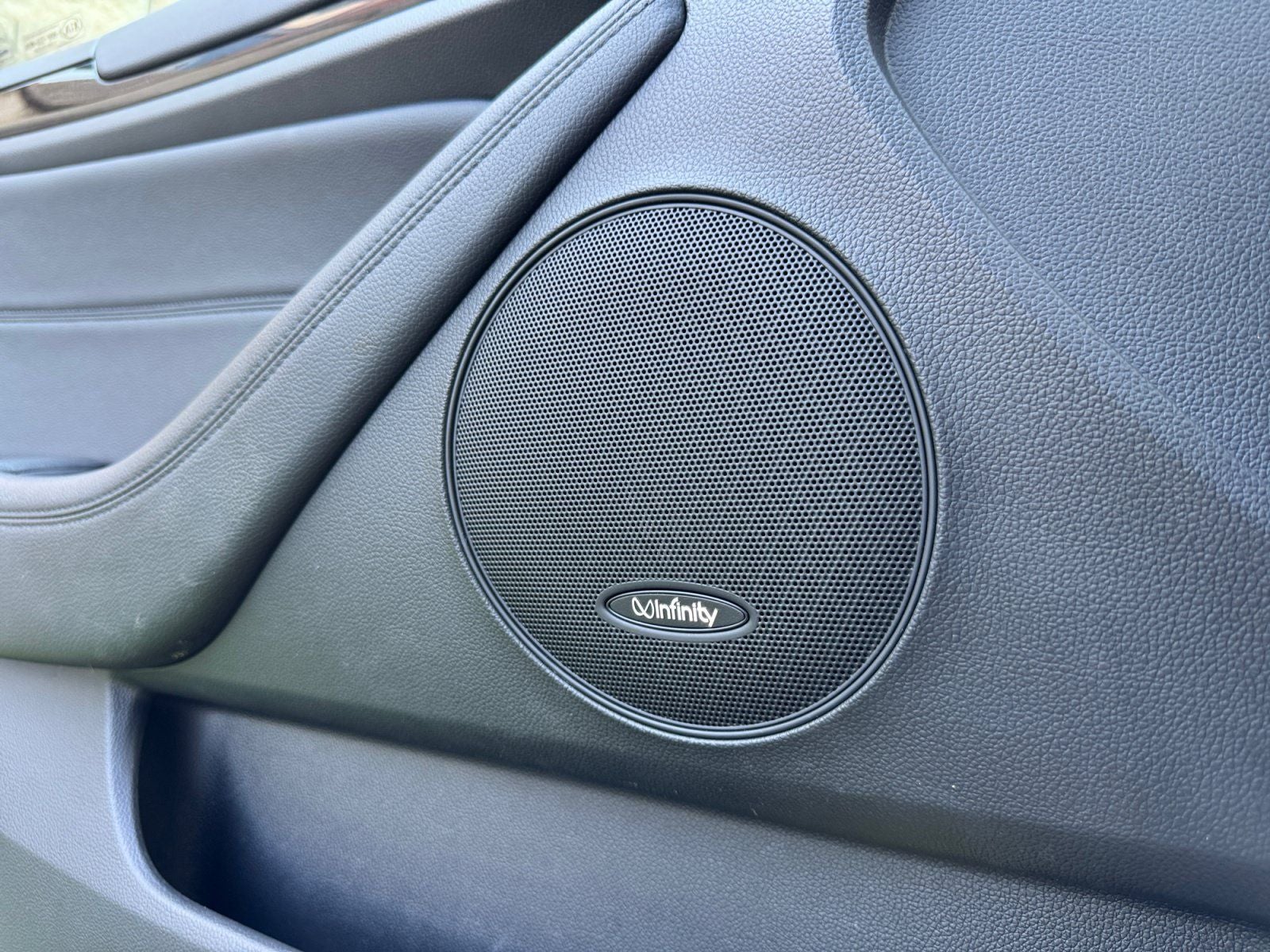 2015 Kia Cadenza Premium