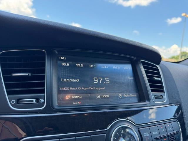 2015 Kia Cadenza Premium