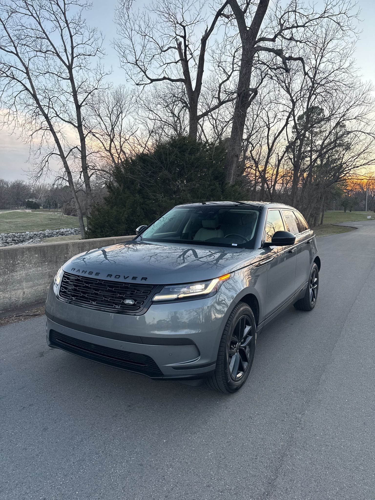 2025 Land Rover Range Rover Velar S