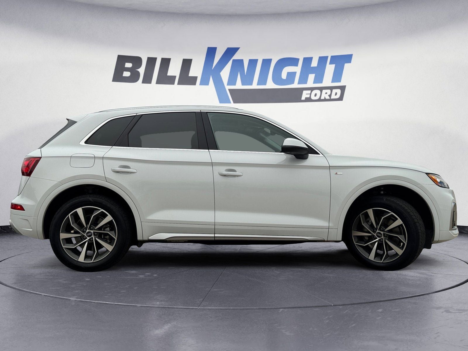 2022 Audi Q5 45 S line Premium quattro