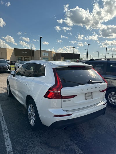 2021 Volvo XC60 T5 Momentum