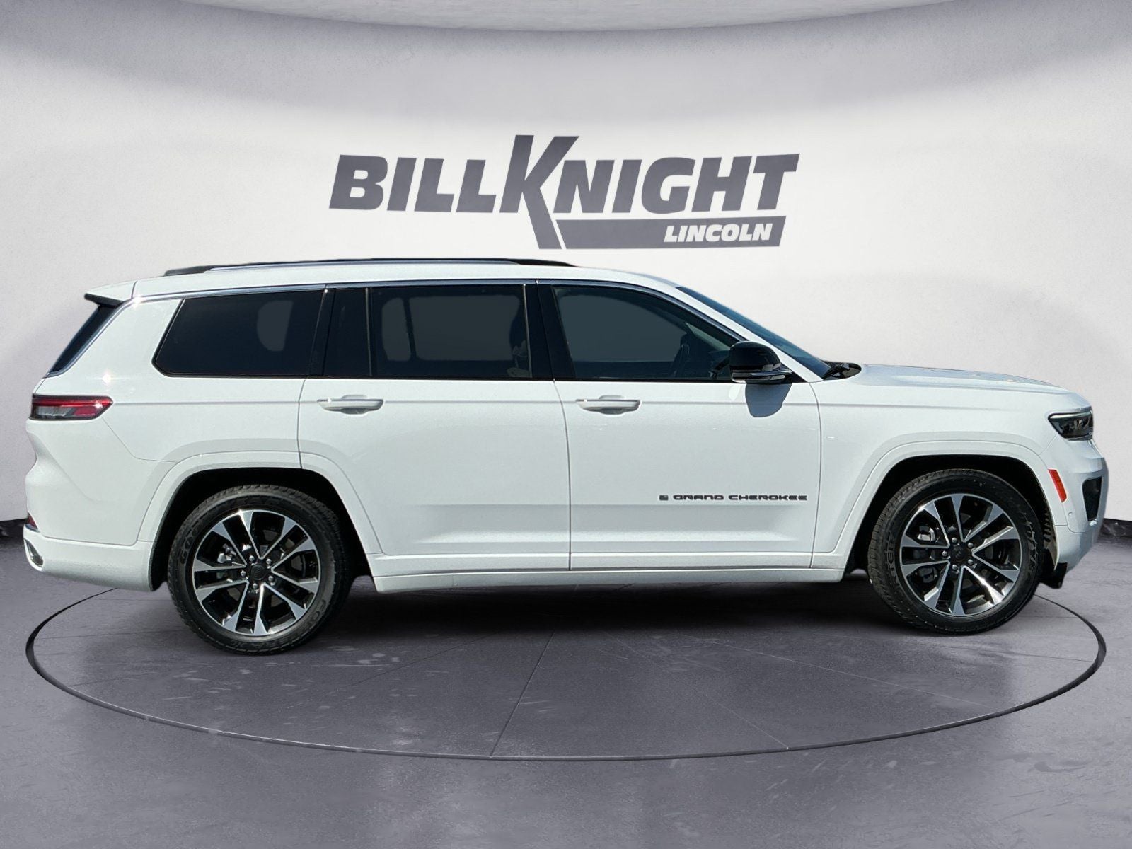 2022 Jeep Grand Cherokee L Overland