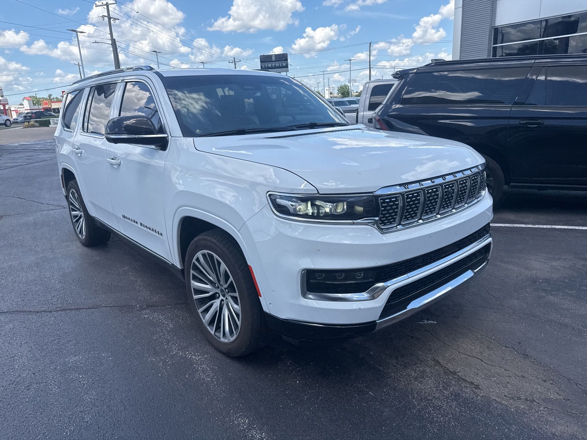 2023 Jeep Grand Wagoneer Series III