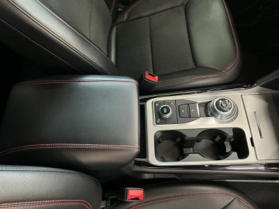 2024 Ford Explorer ST-Line