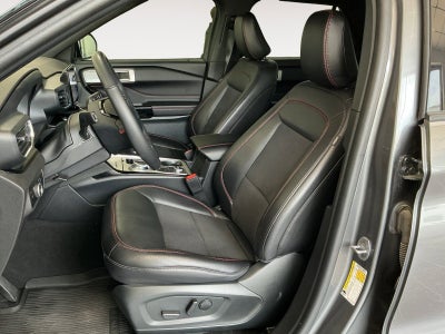 2024 Ford Explorer ST-Line