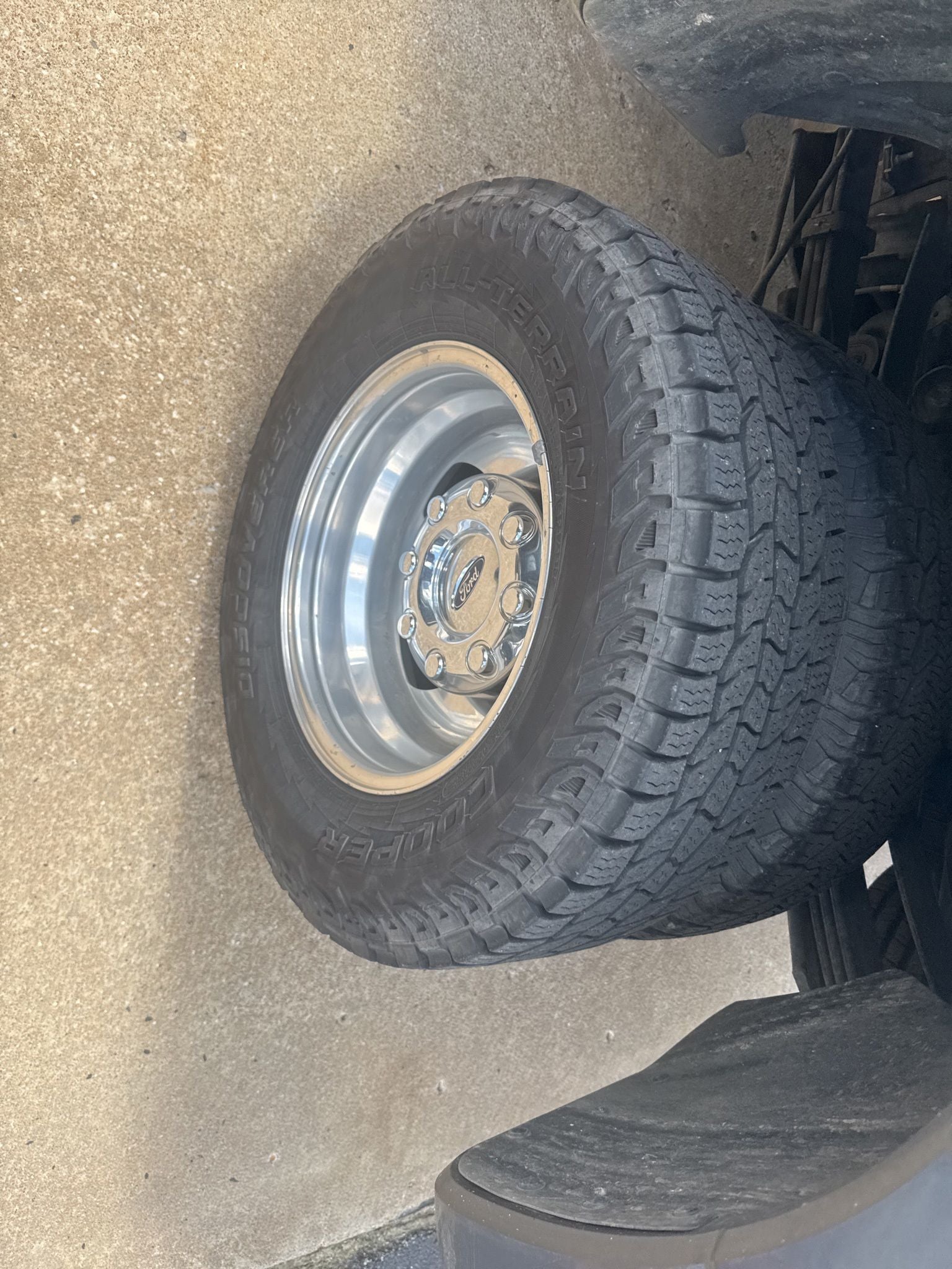 2022 Ford F-350SD Platinum DRW
