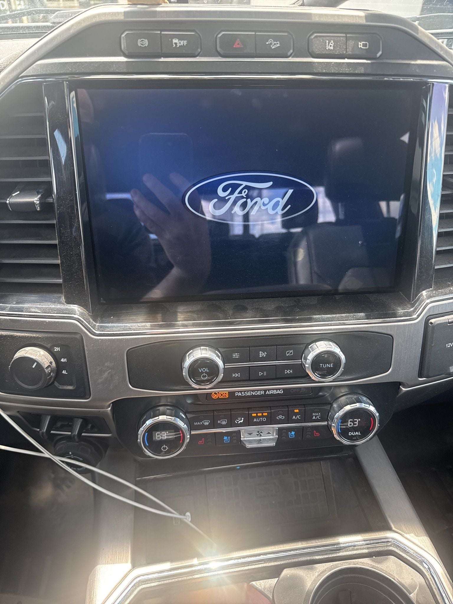 2022 Ford F-350SD Platinum DRW