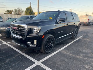 2023 GMC Yukon SLT