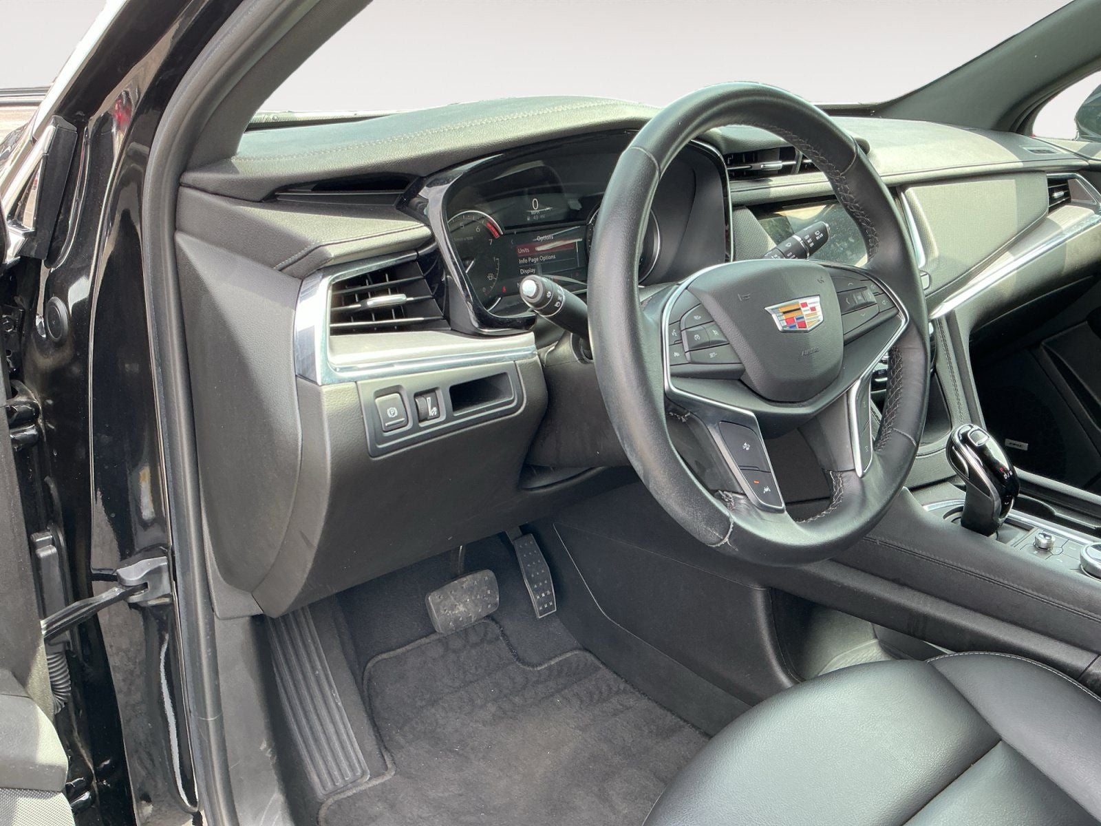2023 Cadillac XT5 Luxury