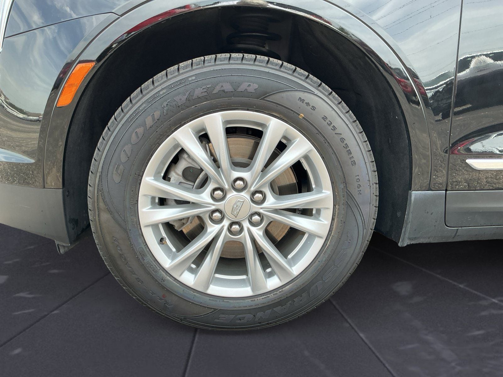 2023 Cadillac XT5 Luxury