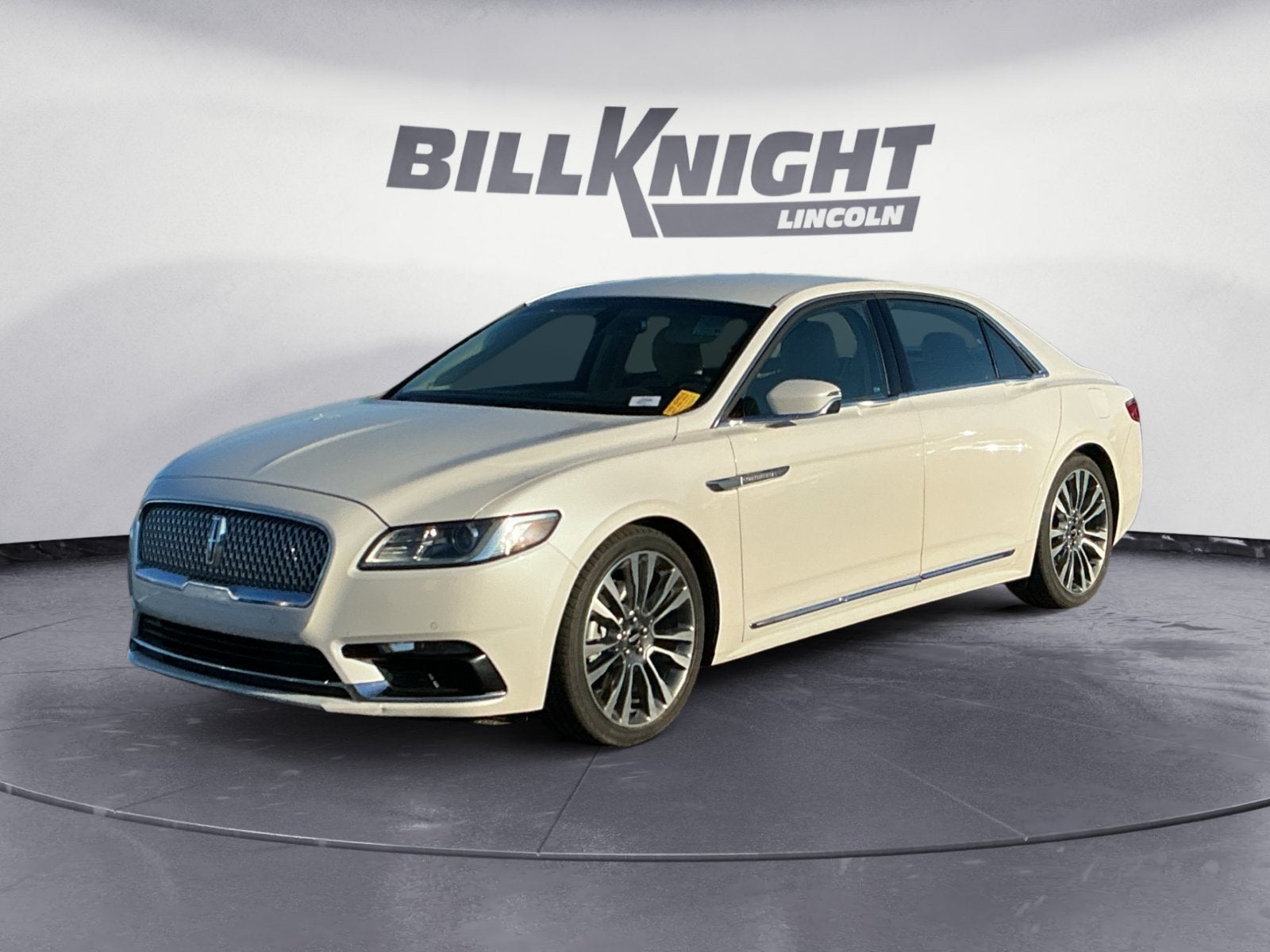2017 Lincoln Continental Select
