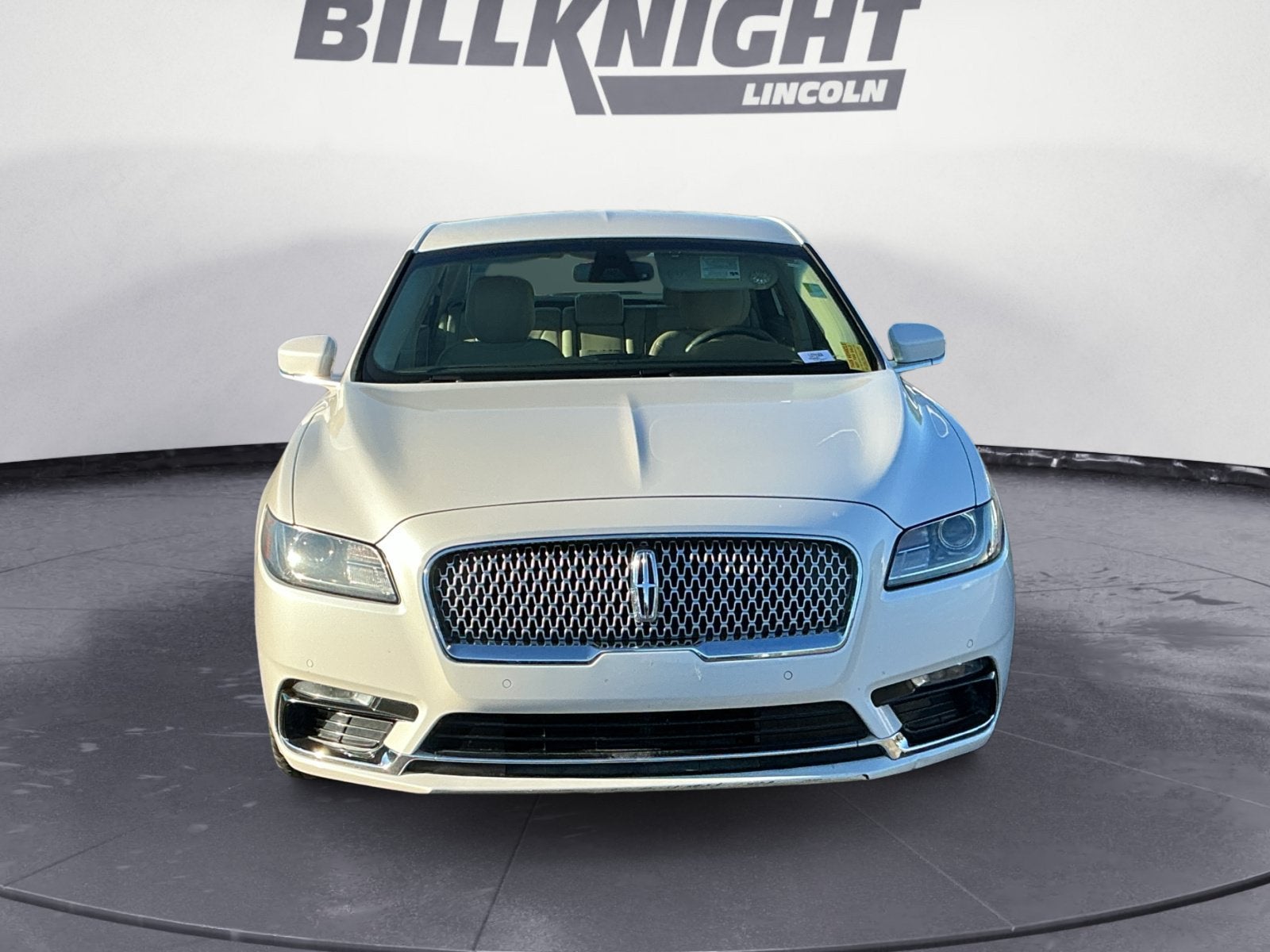 2017 Lincoln Continental Select