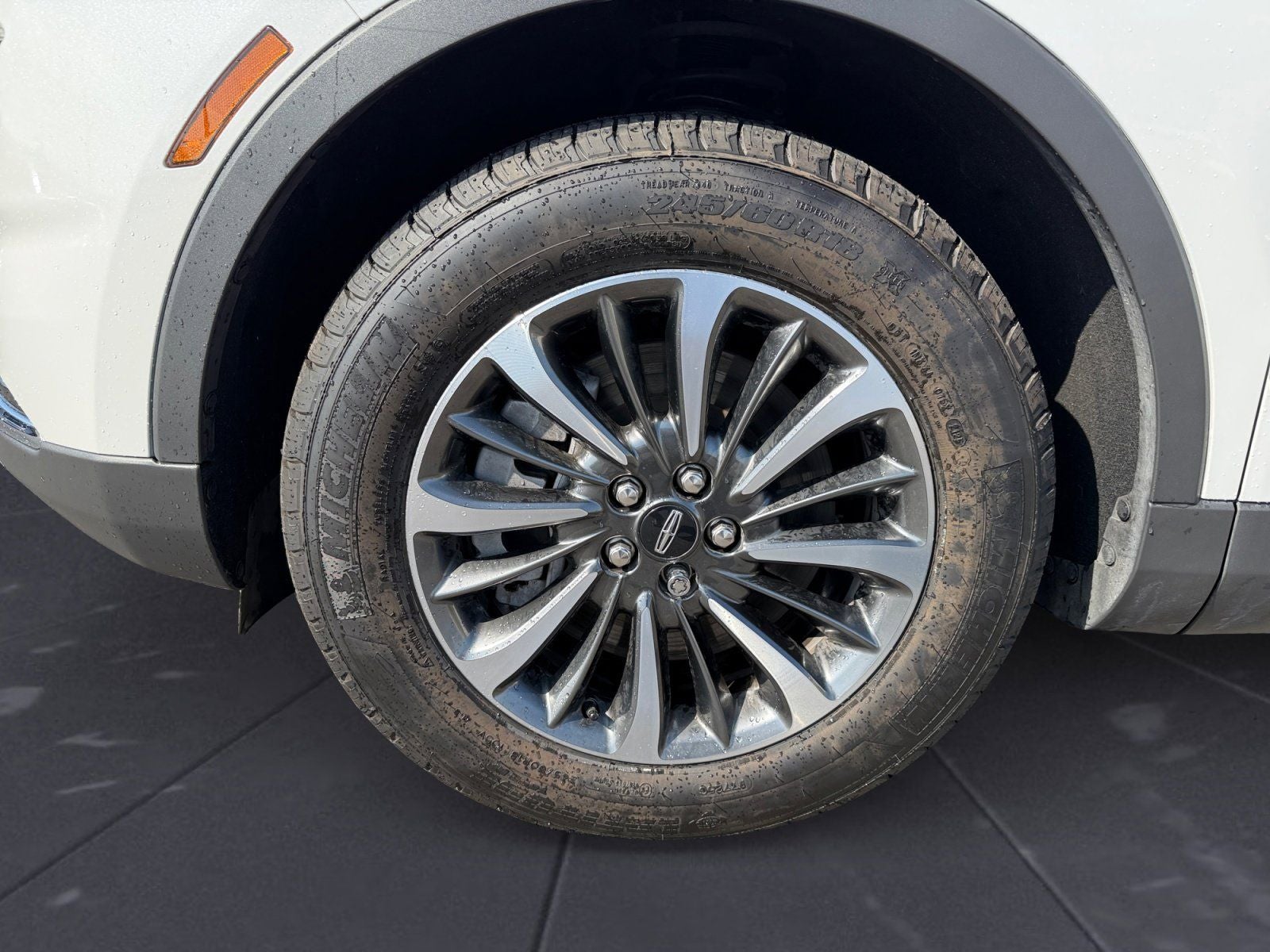 2023 Lincoln Nautilus Standard