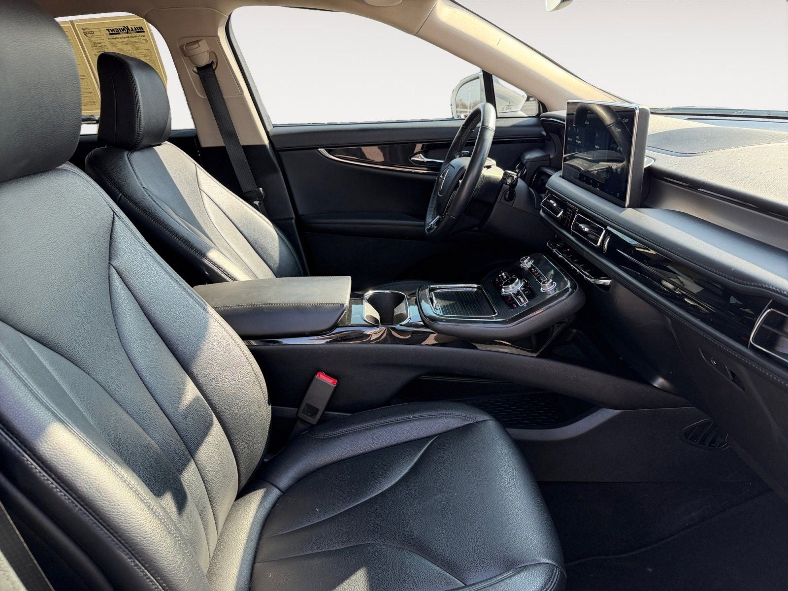 2023 Lincoln Nautilus Standard