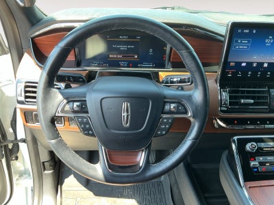2023 Lincoln Navigator Reserve