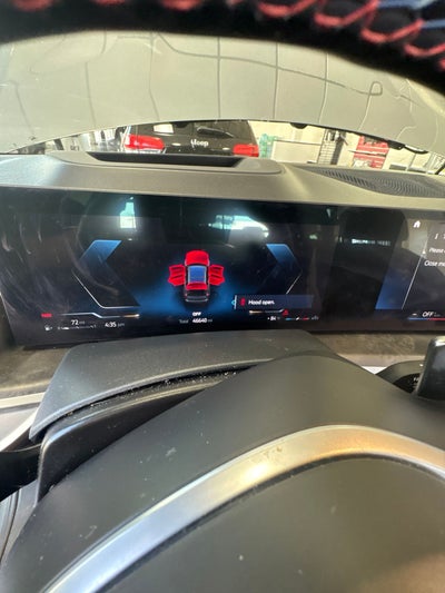 2023 BMW X7 M60i