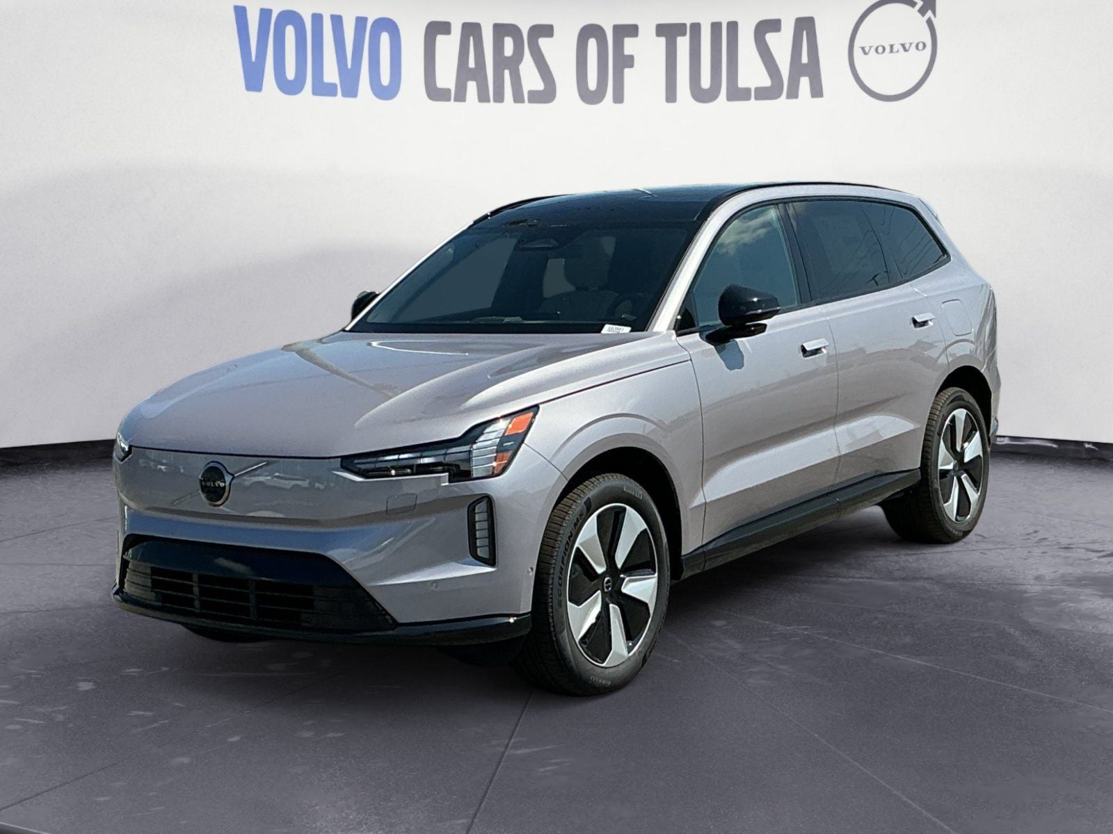 2026 Volvo EX90 Plus