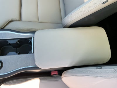 2026 Volvo EX90 Plus
