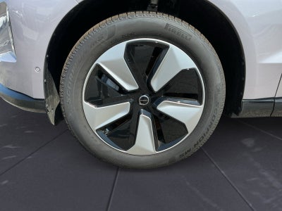 2026 Volvo EX90 Plus