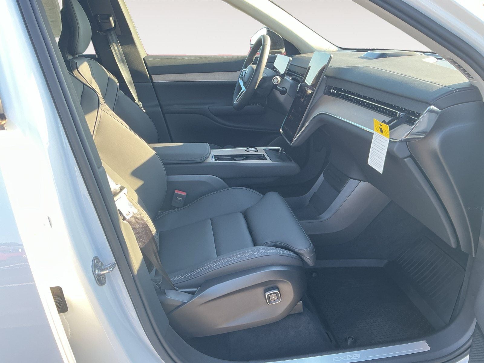 2025 Volvo EX90 Twin Motor Ultra 7-Seater
