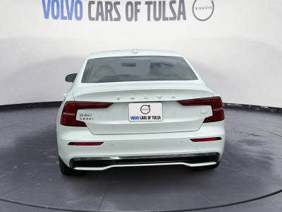 2024 Volvo S60 Recharge Plug-In Hybrid T8 Plus Dark Theme
