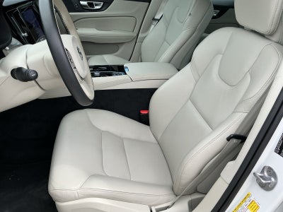 2024 Volvo S60 Recharge Plug-In Hybrid T8 Plus Dark Theme