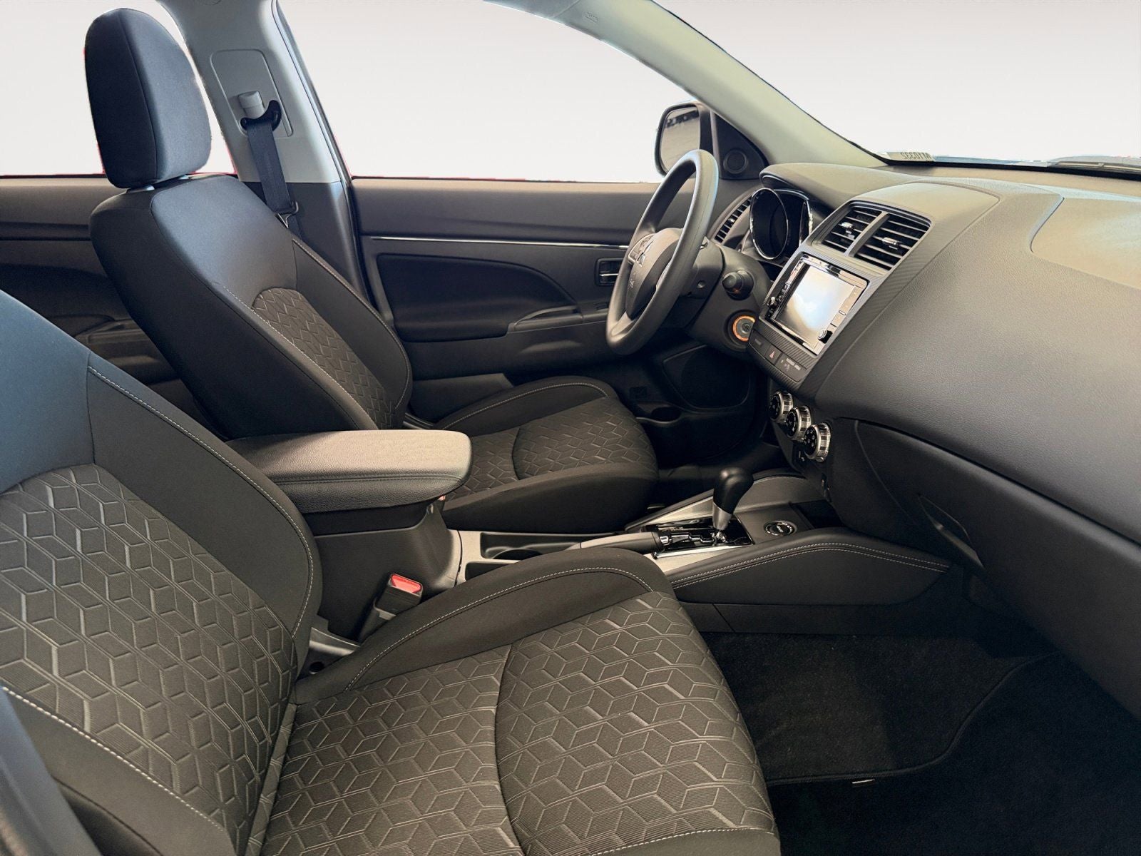 2025 Mitsubishi Outlander Sport 2.0 ES