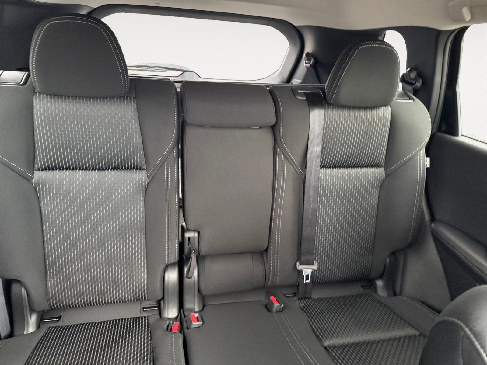 2025 Mitsubishi Outlander ES