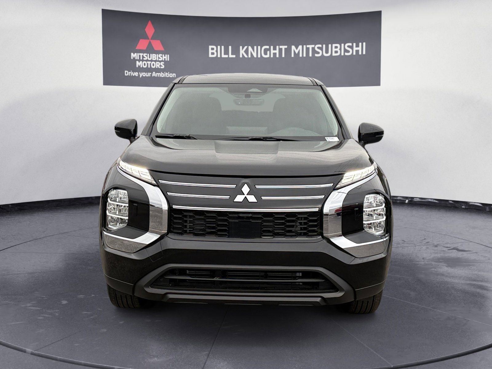 2025 Mitsubishi Outlander ES