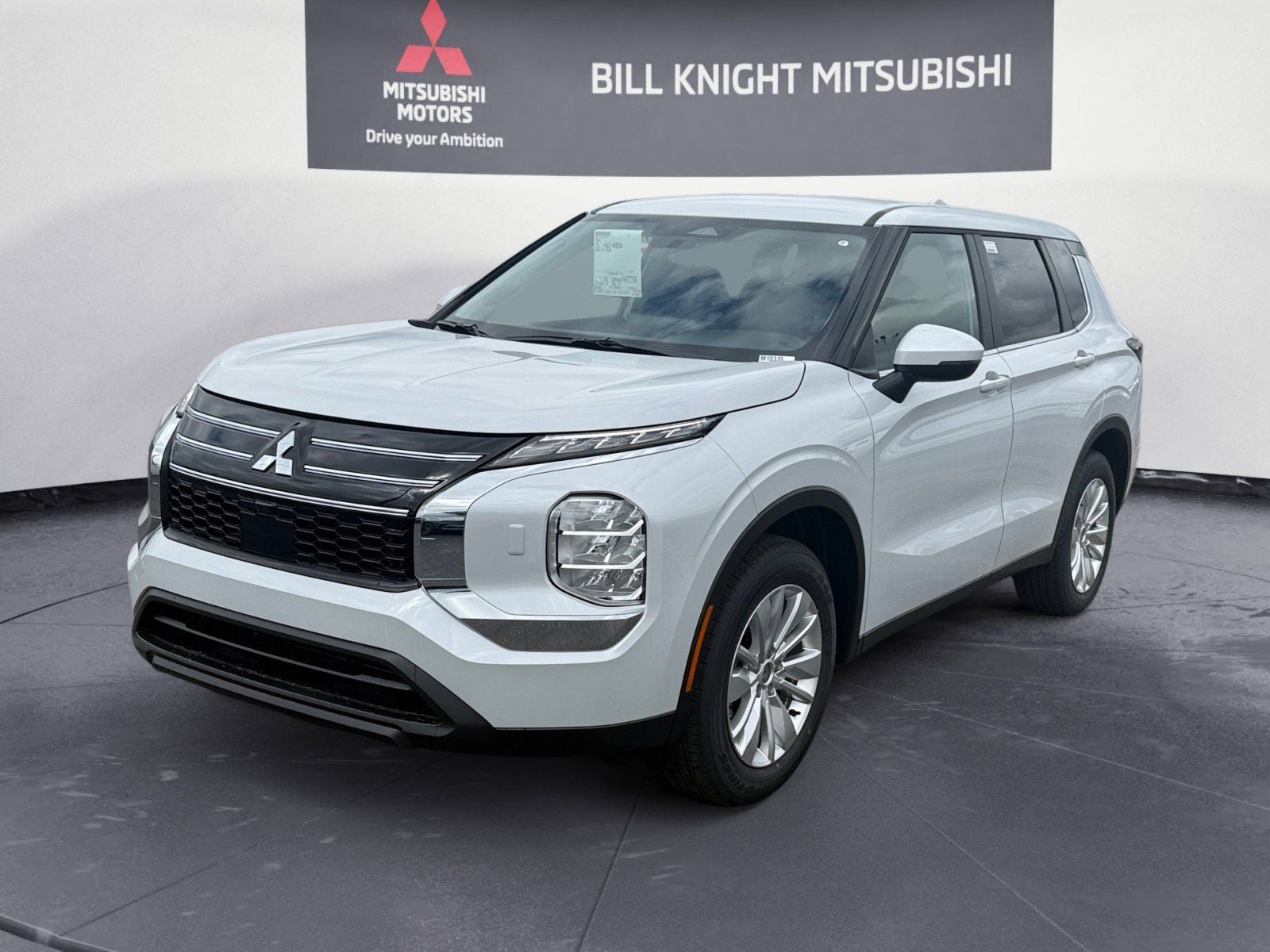 2025 Mitsubishi Outlander ES