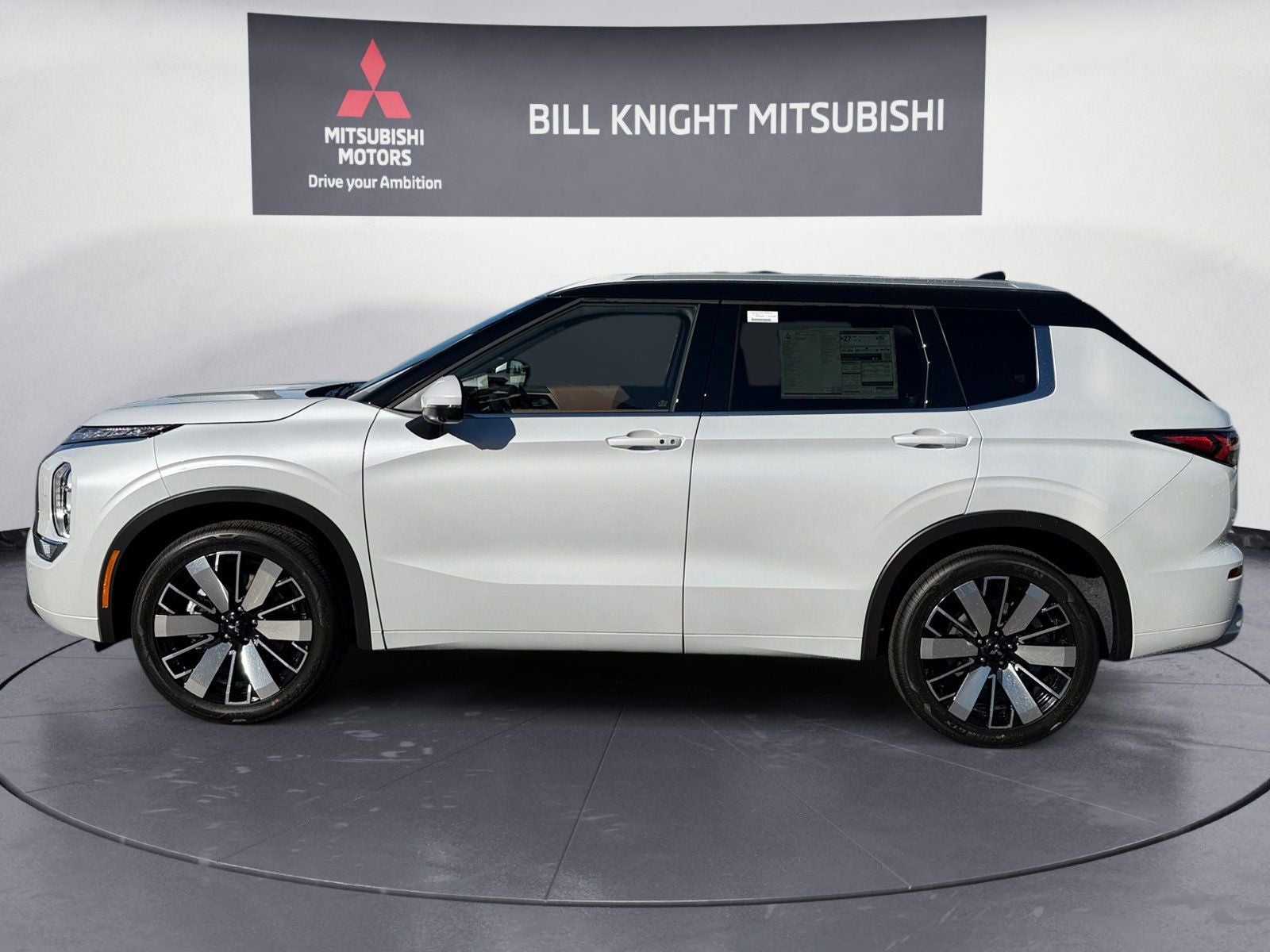 2026 Mitsubishi Outlander SEL