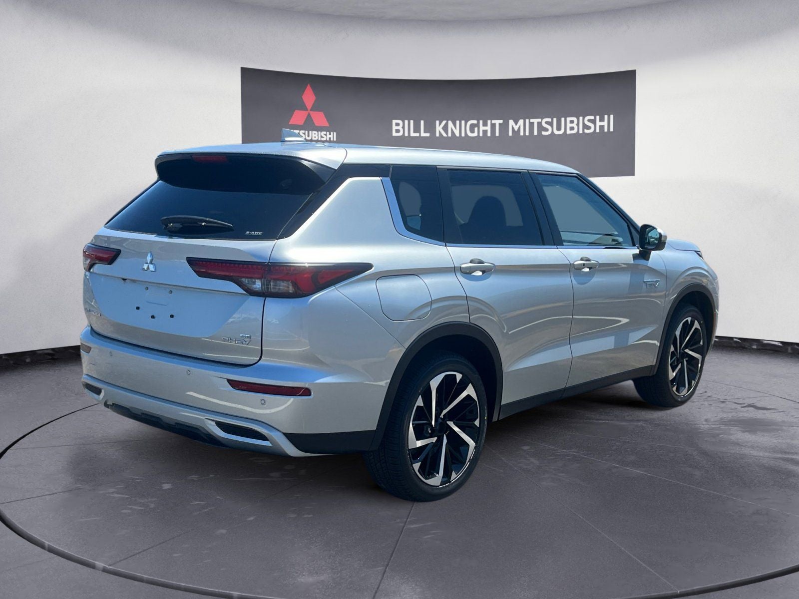 2025 Mitsubishi Outlander PHEV SE