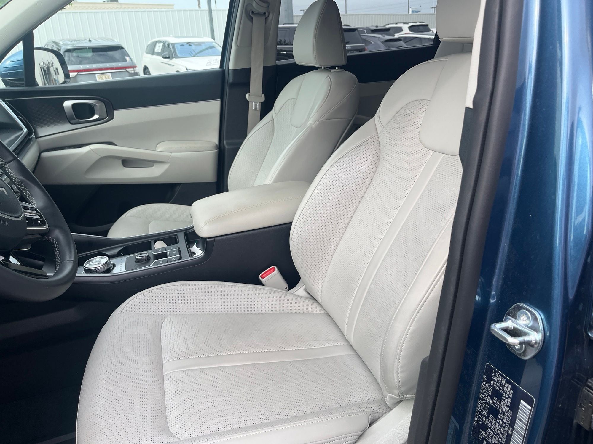 2025 Kia Sorento Hybrid EX