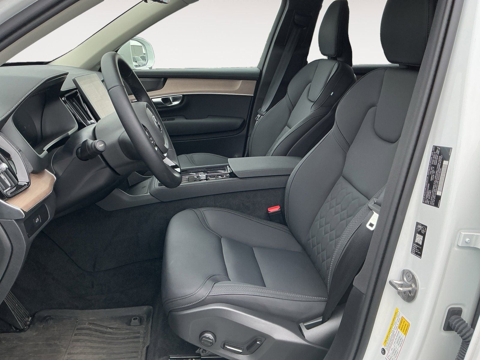 2026 Volvo XC90 B6 Plus 6-Seater