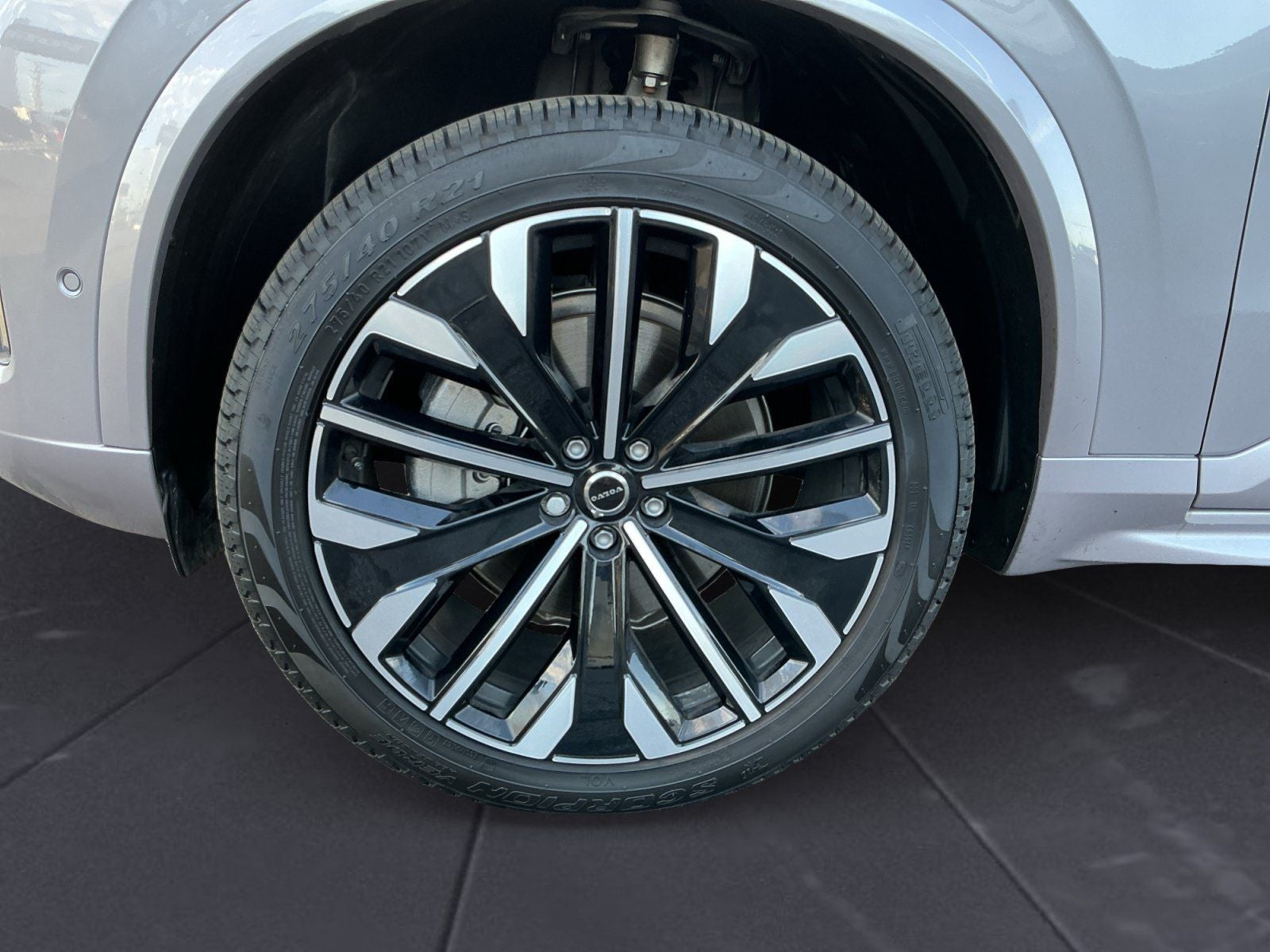 2026 Volvo XC90 B6 Plus 7-Seater