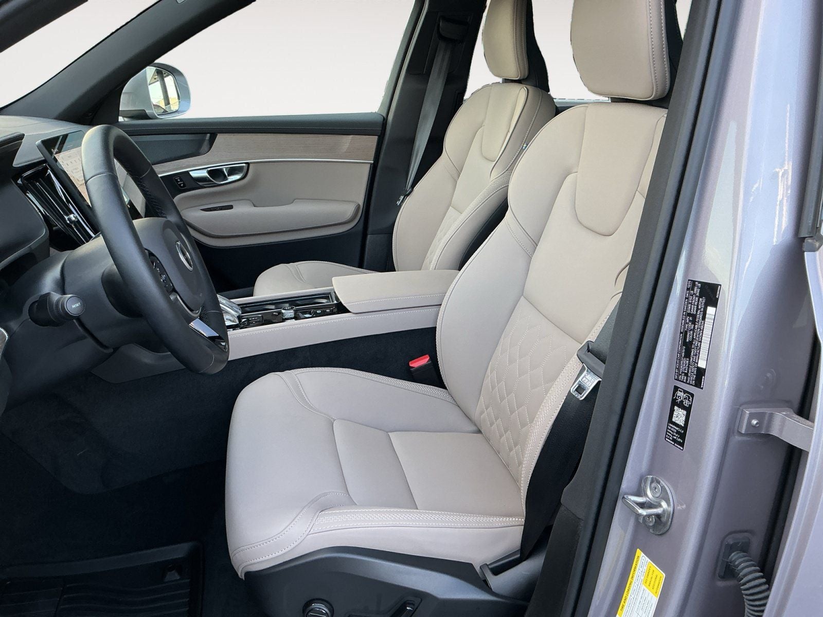 2026 Volvo XC90 B6 Plus 7-Seater