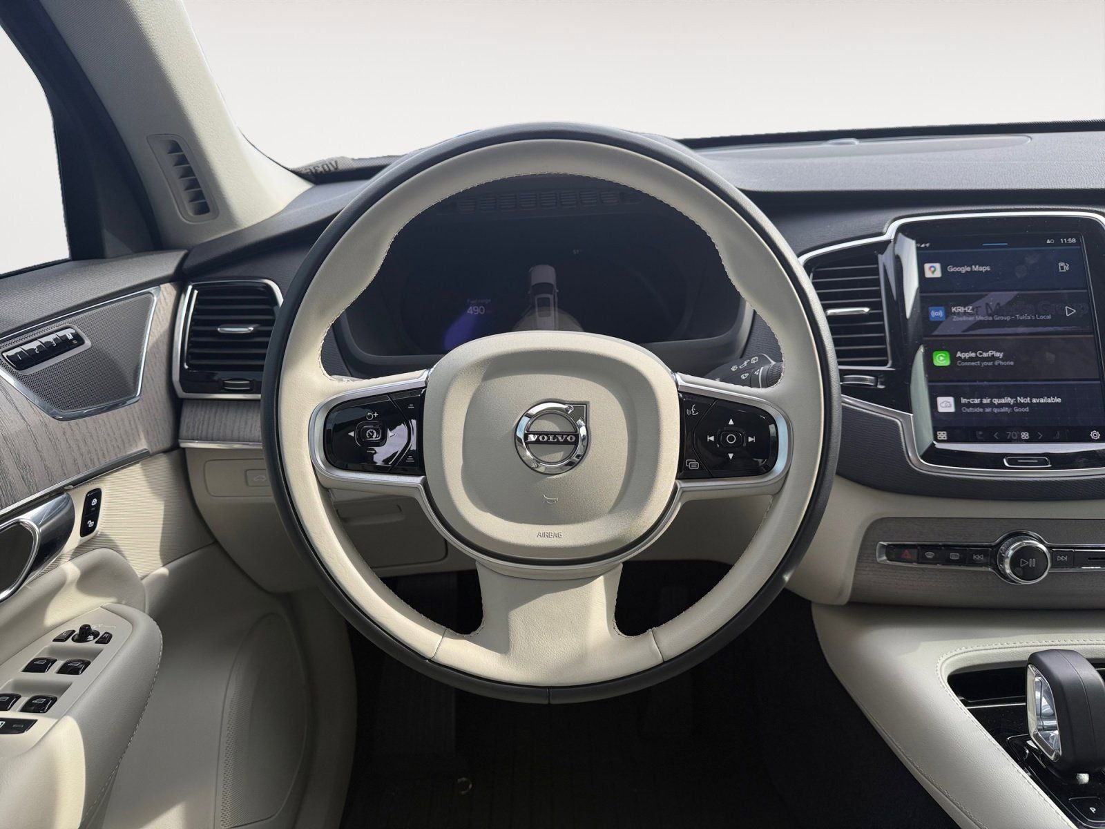 2025 Volvo XC90 B6 Plus 7-Seater