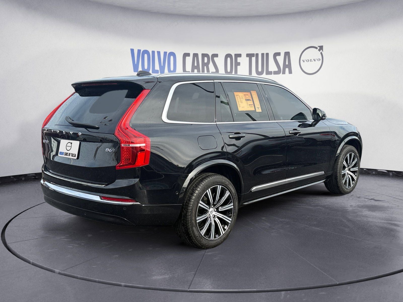 2025 Volvo XC90 B6 Plus 7-Seater