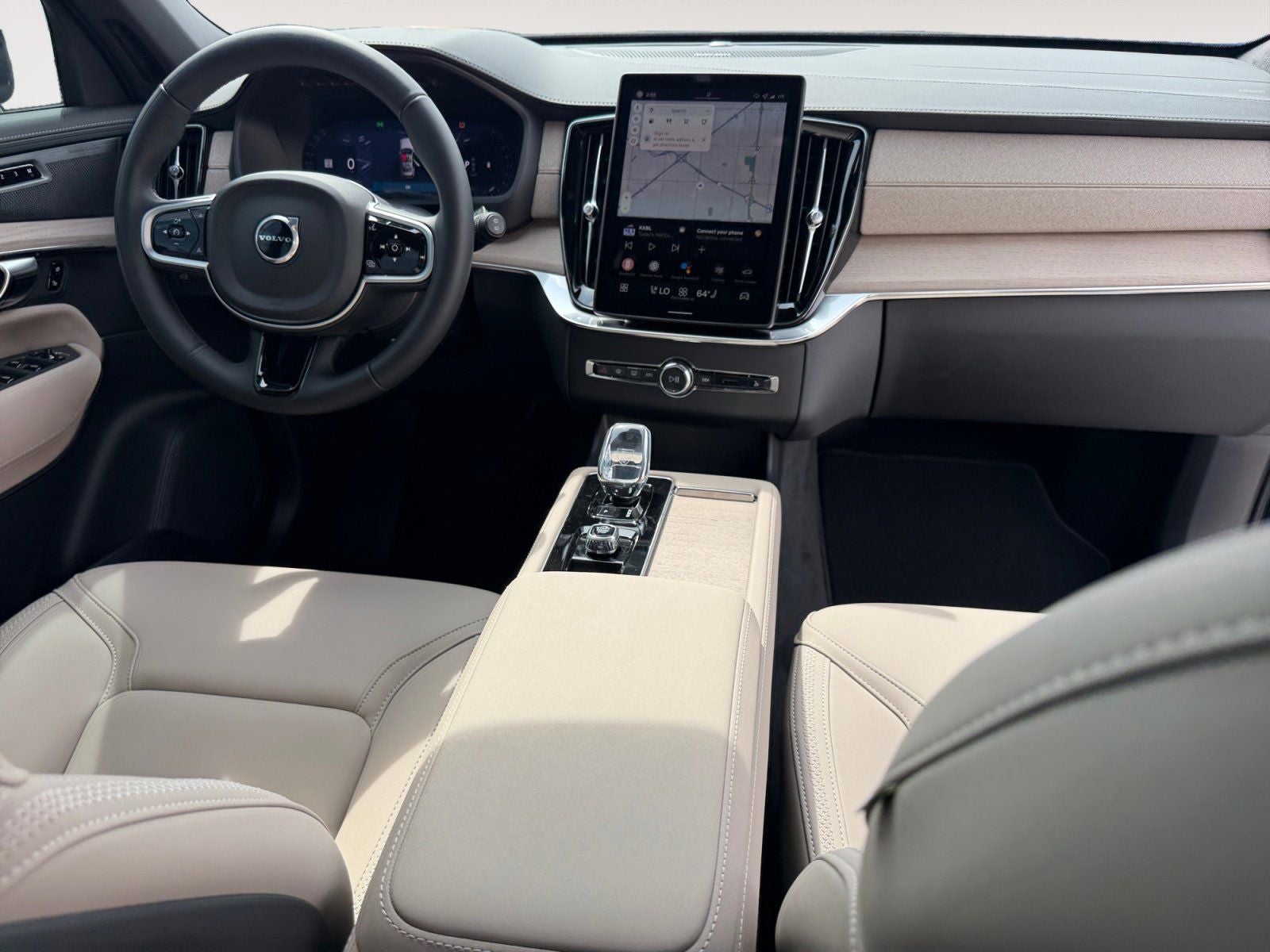 2026 Volvo XC90 B6 Plus 7-Seater